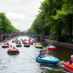 Pieremachocheltocht kleurt de Amsterdamse grachten