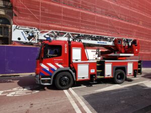 Brand op Prinsengracht trekt veel aandacht