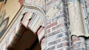 Vondelkerk opent tijdelijk deuren na brand